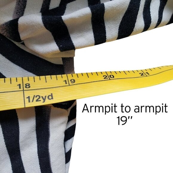 Josephine Chaus Mob Wife Double Breasted Blazer Button Lined Zebra Animal Print - Picture 13 of 16